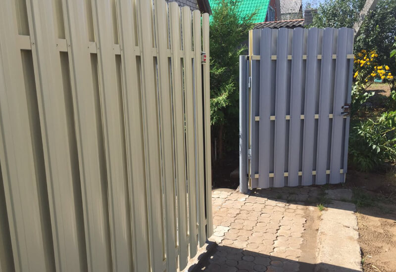 Забор из штакетника цвет RAL1014 бежевый сторона А и Б в Кокшетау фото 3